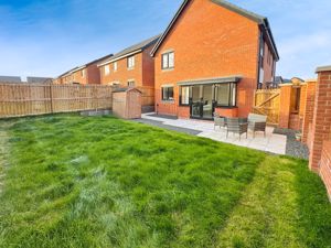 Photo 9- click for photo gallery